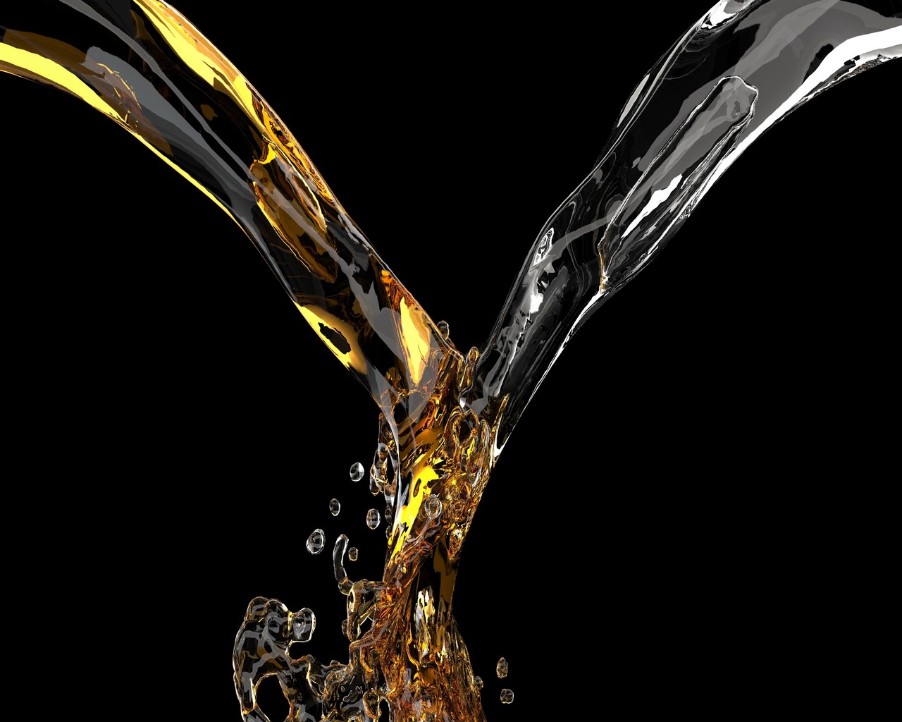 synthetic vs conventional engine oil bottles